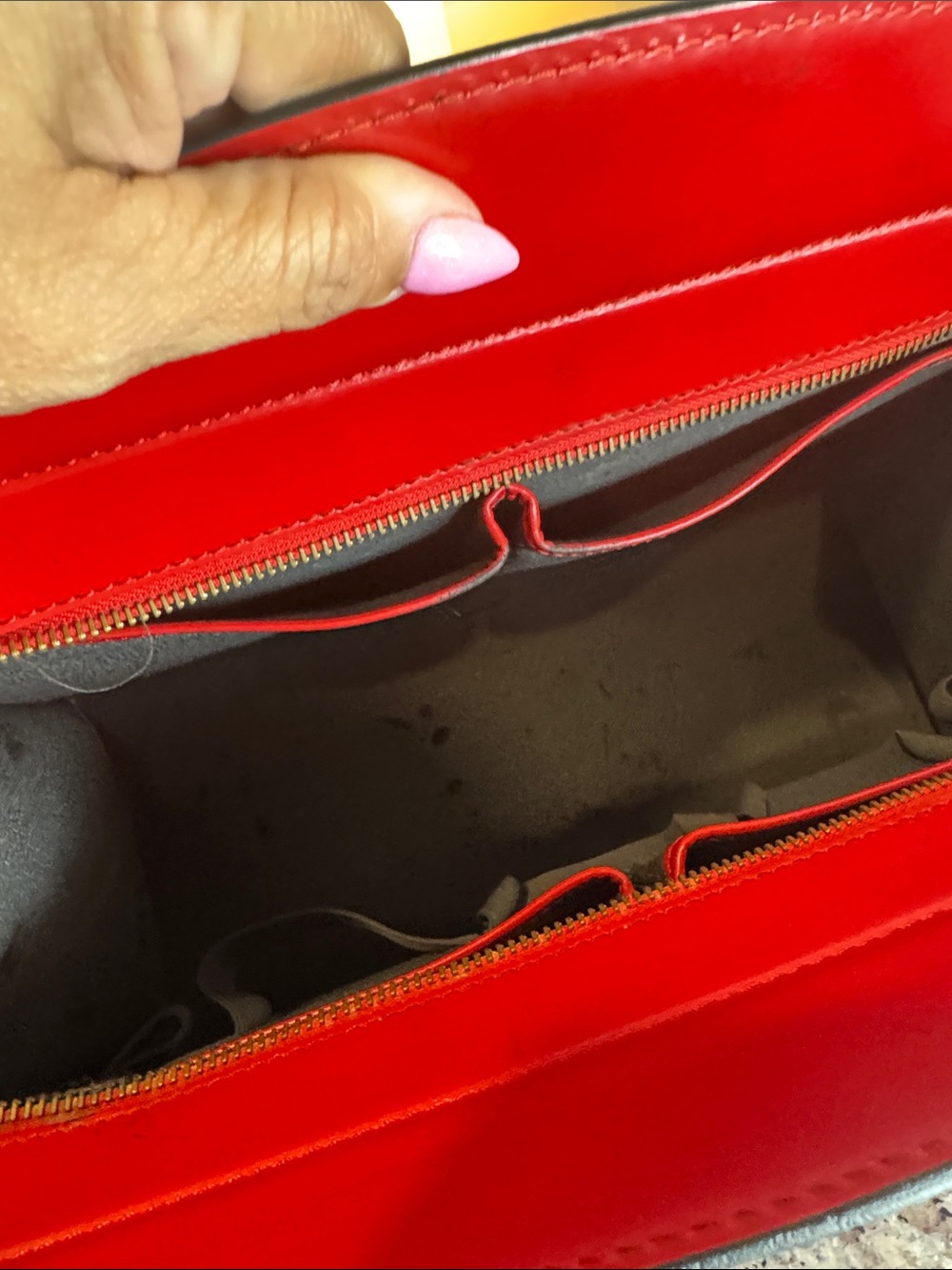 Louis Vuitton Red Textured Leather Pouch - Picture 5 of 8
